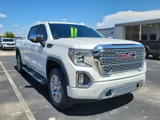 GMC Sierra 1500 2019 4x2 Denali 4dr Crew Cab 5.8 ft. SB