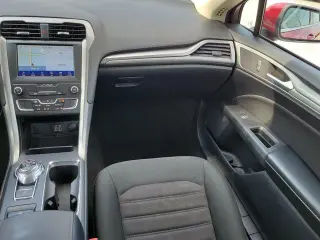 Ford Fusion 2020 SE 4dr Sedan