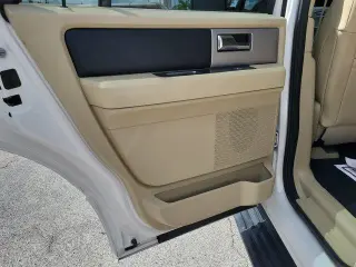 Ford Expedition 2017 4x4 XLT 4dr SUV