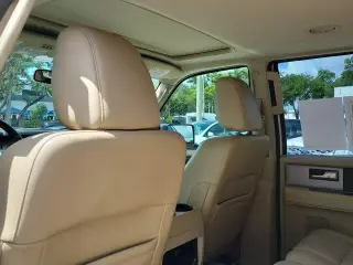 Ford Expedition 2017 4x4 XLT 4dr SUV