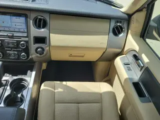 Ford Expedition 2017 4x4 XLT 4dr SUV