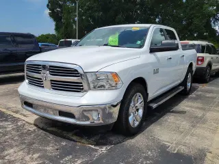 Ram 1500 2017 4x2 Big Horn 4dr Crew Cab 5.5 ft. SB Pickup