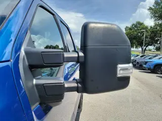 Ford F-150 2023 4x2 XL 4dr SuperCrew 5.5 ft. SB