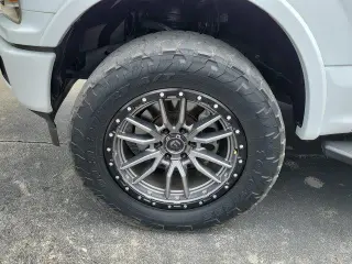 Ford F-150 2019 4x4 XL 4dr SuperCrew 5.5 ft. SB