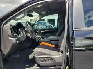 Chevrolet Silverado 1500 2023 4x2 LT 4dr Crew Cab 5.8 ft. SB