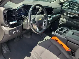 Chevrolet Silverado 1500 2023 4x2 LT 4dr Crew Cab 5.8 ft. SB