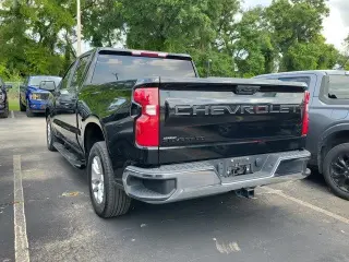 Chevrolet Silverado 1500 2023 4x2 LT 4dr Crew Cab 5.8 ft. SB