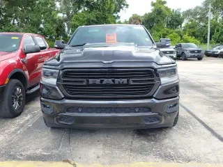 Ram 1500 2022 4x2 Laramie 4dr Crew Cab 5.6 ft. SB Pickup
