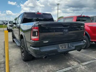 Ram 1500 2022 4x2 Laramie 4dr Crew Cab 5.6 ft. SB Pickup