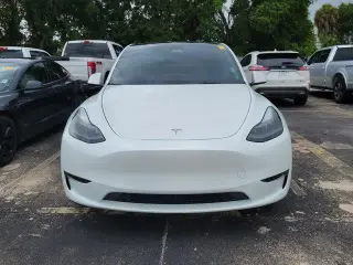 Tesla Model Y 2024 Long Range 4dr Crossover