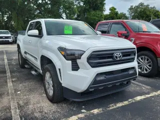 Toyota Tacoma 2024 4x2 SR5 4dr Double Cab 5.0 ft SB
