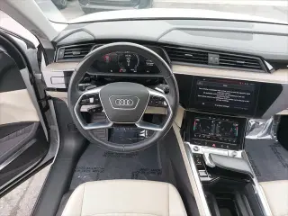 Audi Q8 e-tron 2024 AWD quattro Premium Plus 4dr SUV