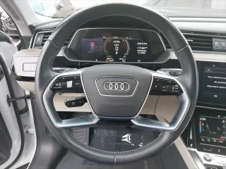 Audi Q8 e-tron 2024 AWD quattro Premium Plus 4dr SUV