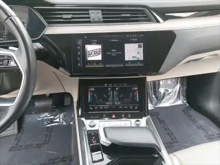 Audi Q8 e-tron 2024 AWD quattro Premium Plus 4dr SUV