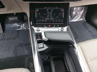 Audi Q8 e-tron 2024 AWD quattro Premium Plus 4dr SUV