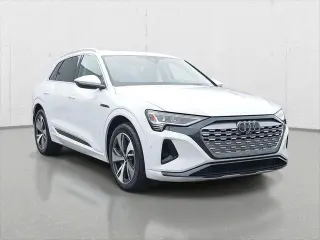 Audi Q8 e-tron 2024 AWD quattro Premium Plus 4dr SUV