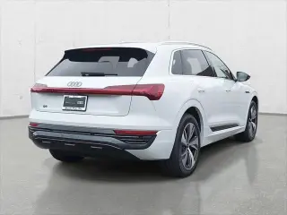 Audi Q8 e-tron 2024 AWD quattro Premium Plus 4dr SUV