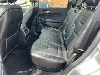 Ford Edge 2023 AWD Titanium 4dr Crossover