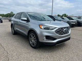 Ford Edge 2023 AWD Titanium 4dr Crossover