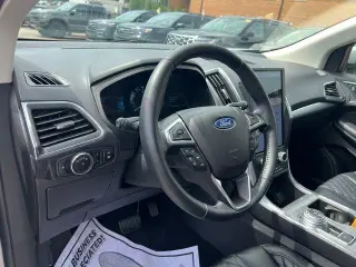 Ford Edge 2023 AWD Titanium 4dr Crossover