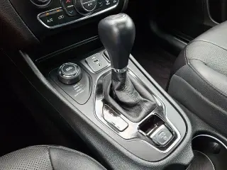 Jeep Cherokee 2019 4x4 High Altitude 4dr SUV