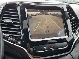Jeep Cherokee 2019 4x4 High Altitude 4dr SUV