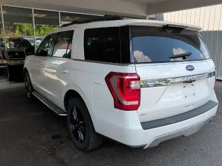 Ford Expedition 2021 4x4 XLT 4dr SUV