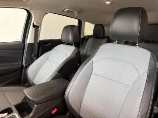 Ford Escape 2017 AWD SE 4dr SUV