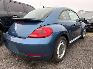 Volkswagen Beetle 2016 1.8T Classic PZEV 2dr Coupe
