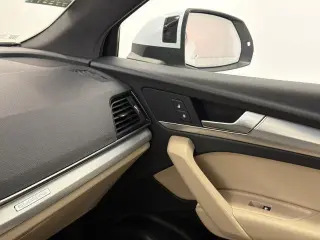 Audi Q5 2025 AWD quattro S line Premium 45 TFSI 4dr SUV