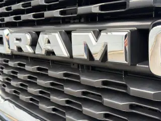 Ram 2500 2023 4x4 Big Horn 4dr Crew Cab 8 ft. LB Pickup