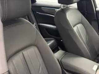 Audi A6 2024 AWD quattro Premium Plus 55 TFSI 4dr Sedan