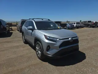 Toyota RAV4 2024 XLE Premium 4dr SUV