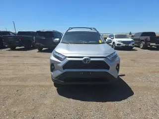 Toyota RAV4 2024 XLE Premium 4dr SUV