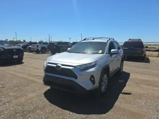 Toyota RAV4 2024 XLE Premium 4dr SUV