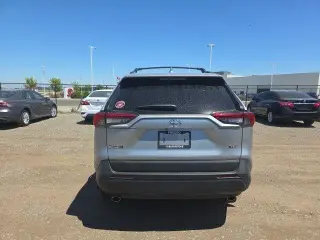 Toyota RAV4 2024 XLE Premium 4dr SUV