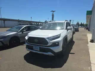 Toyota RAV4 2024 AWD Adventure 4dr SUV