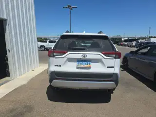 Toyota RAV4 2024 AWD Adventure 4dr SUV