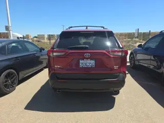 Toyota RAV4 2024 AWD XLE 4dr SUV
