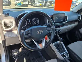 Hyundai VENUE 2022 SEL 4dr Crossover