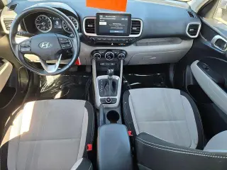 Hyundai VENUE 2022 SEL 4dr Crossover