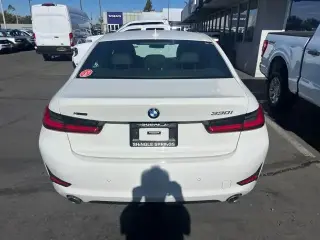 BMW 3 Series 2021 AWD 330i xDrive 4dr Sedan