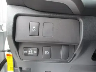 Toyota Tacoma 2023 4x4 SR V6 4dr Double Cab 5.0 ft SB