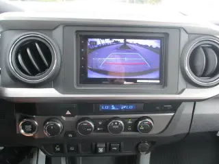 Toyota Tacoma 2023 4x4 SR V6 4dr Double Cab 5.0 ft SB