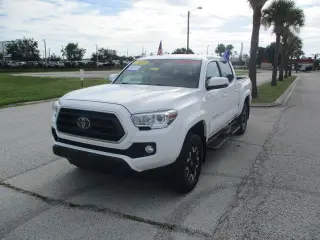 Toyota Tacoma 2023 4x4 SR V6 4dr Double Cab 5.0 ft SB