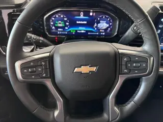 Chevrolet Silverado 1500 2023 4x4 LT 4dr Crew Cab 5.8 ft. SB w/2FL