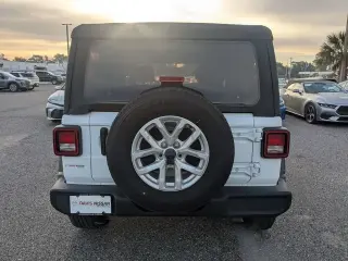Jeep Wrangler 2023 4x4 Sport S 4dr SUV