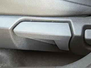 Nissan Kicks 2025 SR 4dr Crossover