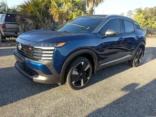 Nissan Kicks 2025 SR 4dr Crossover