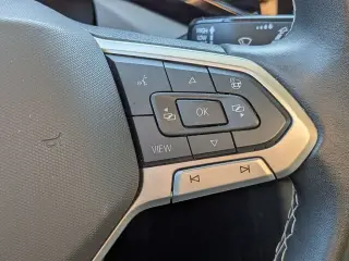 Volkswagen Taos 2024 S 4dr SUV